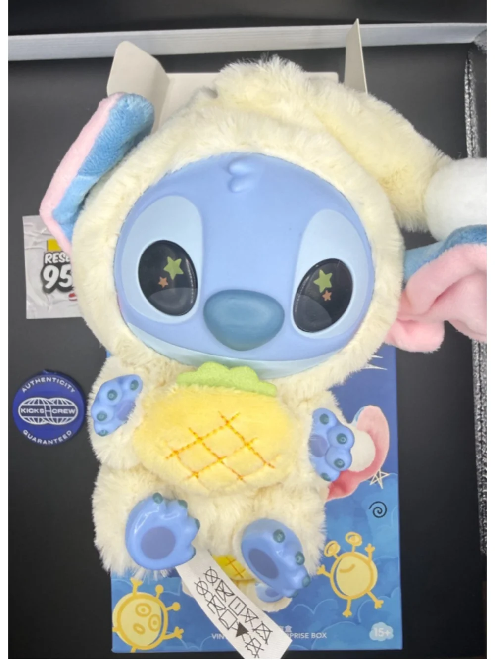 Disney pop mart